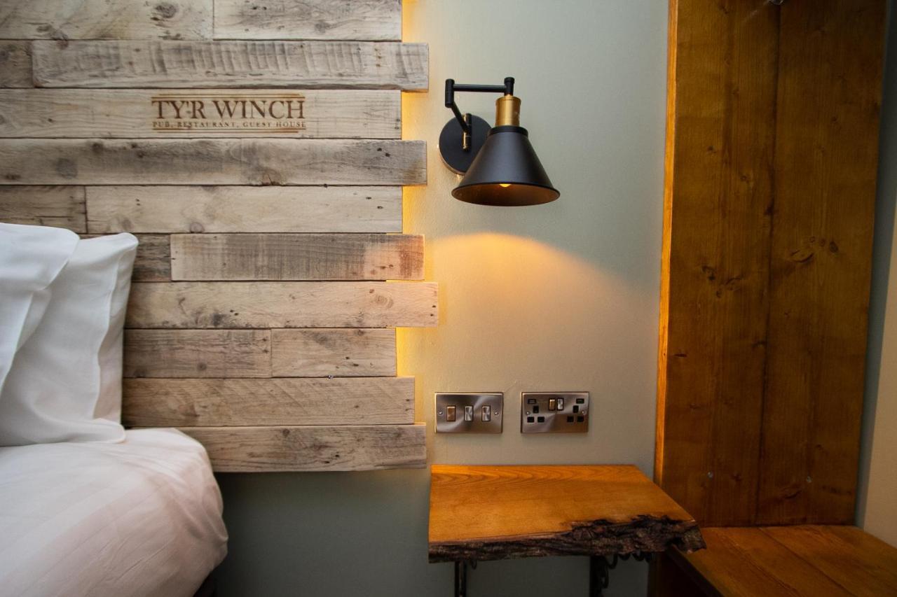 Tyr Winch Hotell Cardiff Exteriör bild
